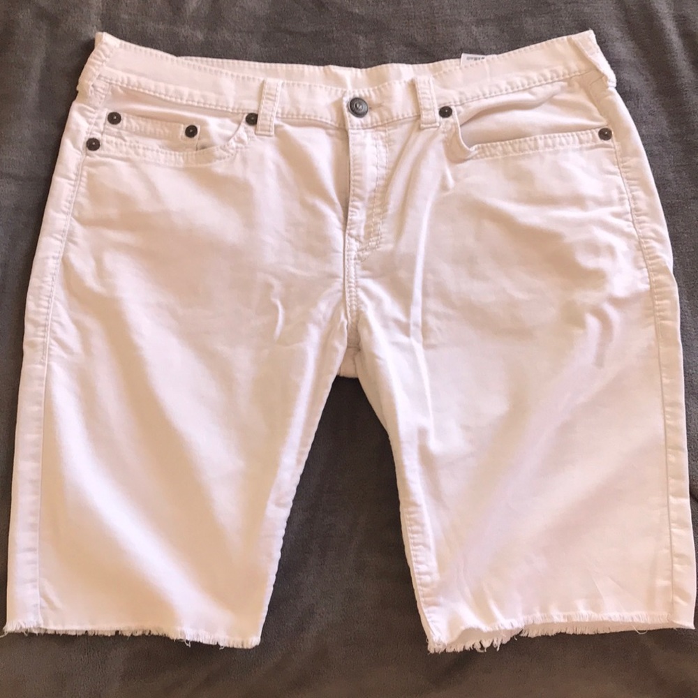 True Religion Geno Shorts sz 42
